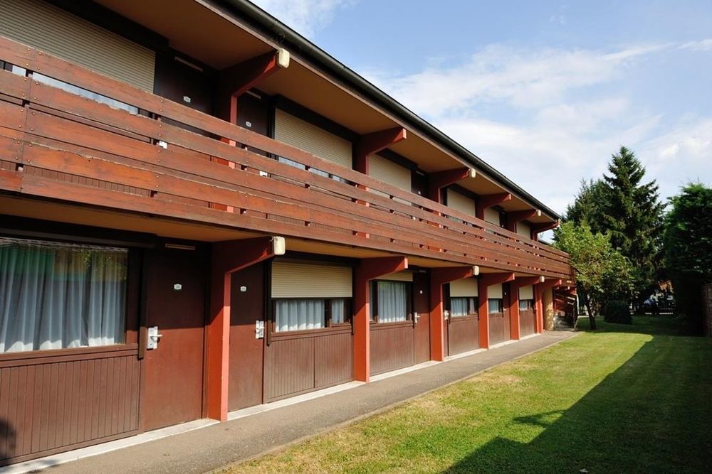 Hotel Campanile Vichy - Bellerive Exterior foto